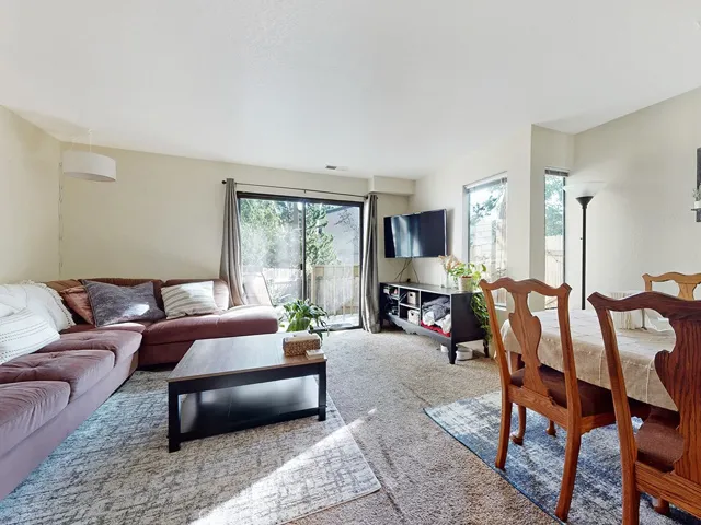 2975 Rockview Place 8, San Luis Obispo, California 93401