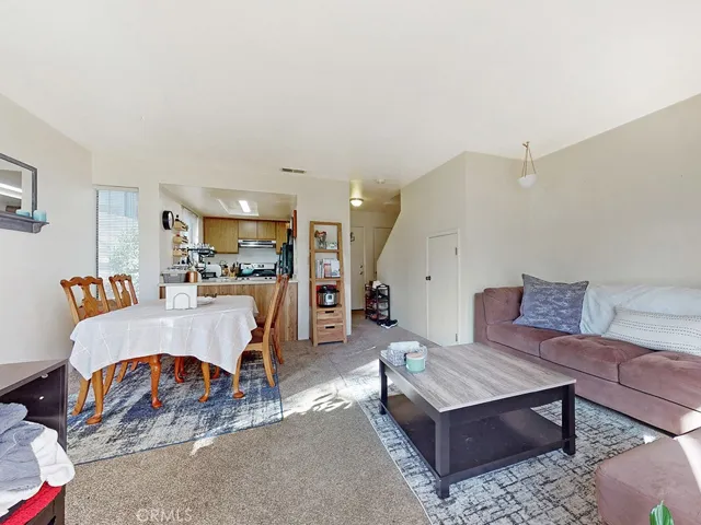 2975 Rockview Place 8, San Luis Obispo, California 93401