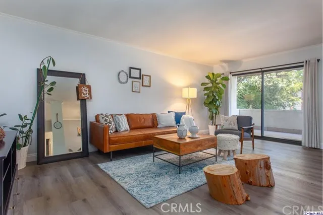 5625 Sumner Way 112, Culver City, California 90230