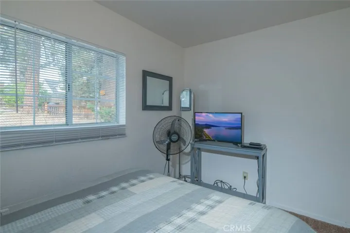40110 Mahanoy Lane, Big Bear, California 92315