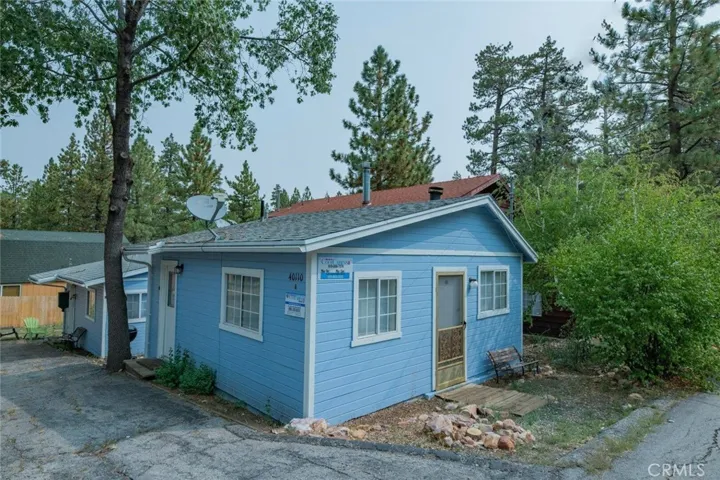 40110 Mahanoy Lane, Big Bear, California 92315