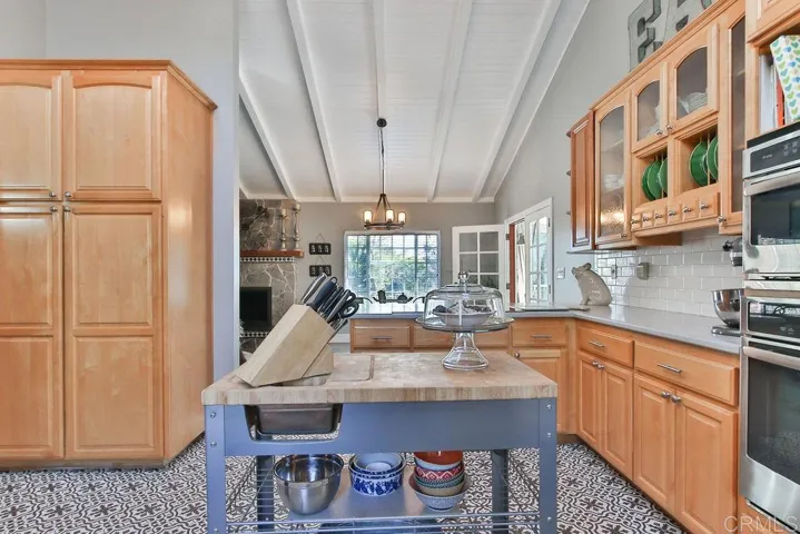 1809 Grove Road, El Cajon, California 92020