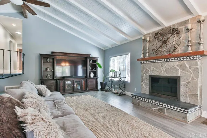 1809 Grove Road, El Cajon, California 92020