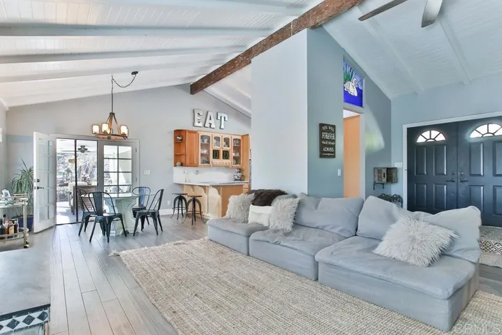 1809 Grove Road, El Cajon, California 92020