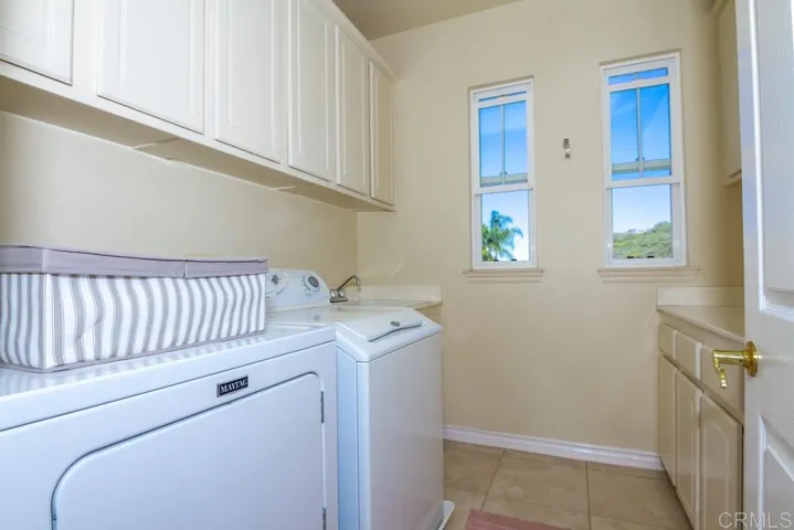 2177 Coast, San Marcos, California 92078