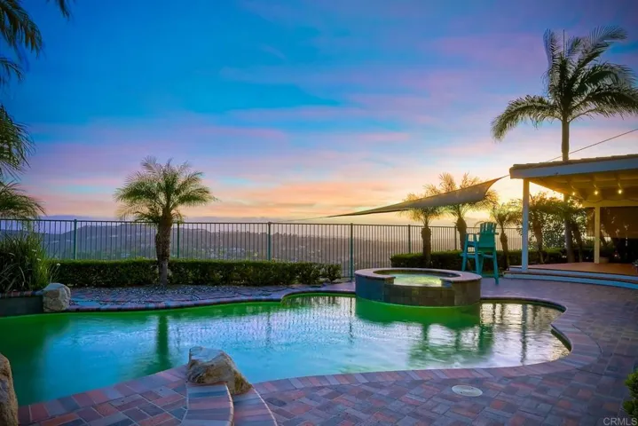2177 Coast, San Marcos, California 92078
