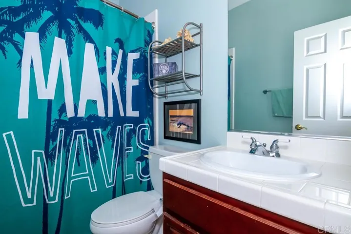 2177 Coast, San Marcos, California 92078