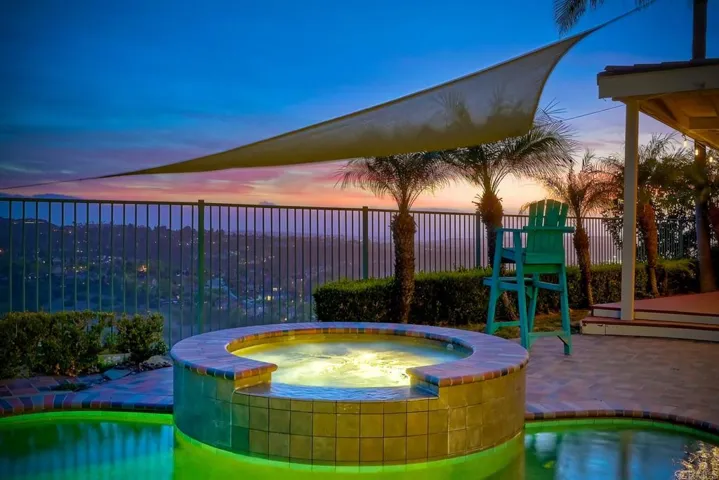2177 Coast, San Marcos, California 92078
