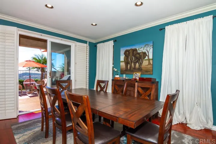 2177 Coast, San Marcos, California 92078
