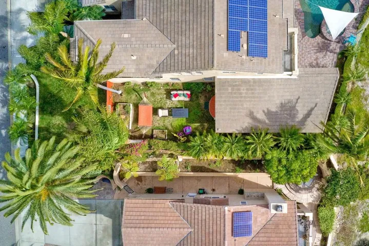 2177 Coast, San Marcos, California 92078