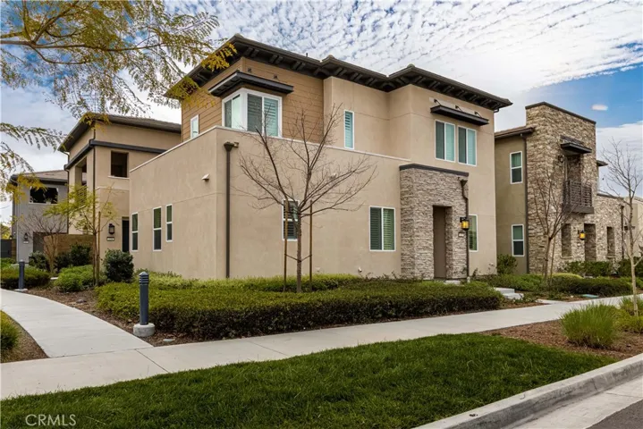 222 Follyhatch, Irvine, California 92618
