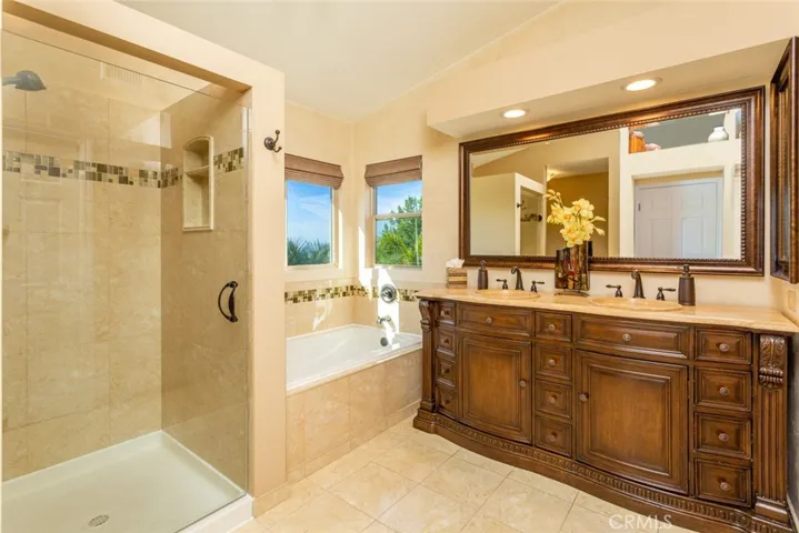 967 S Hanlon Way, Anaheim Hills, California 92808