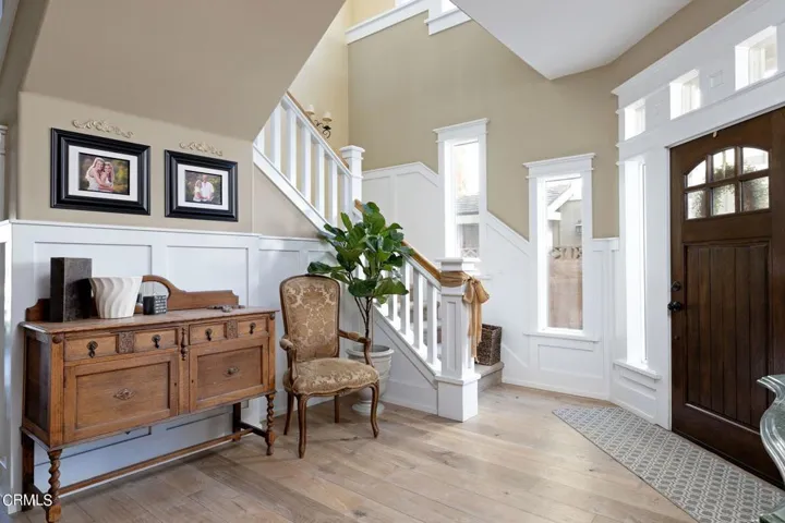 4-web-or-mls-4835Shoreline-36