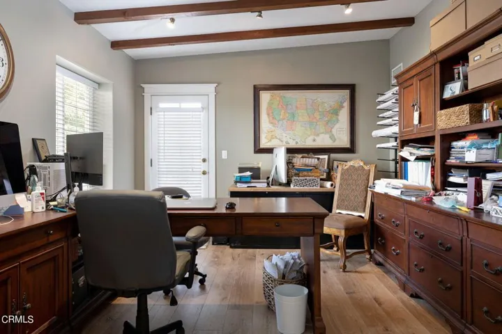 37-web-or-mls-4835Shoreline-34