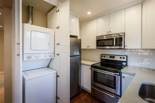 1217 Paloma Avenue 3, Burlingame, California 94010