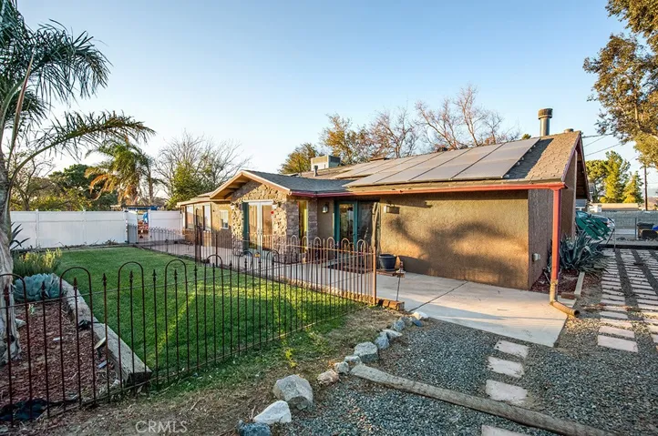 5149 Bain Street, Jurupa Valley, California 91752