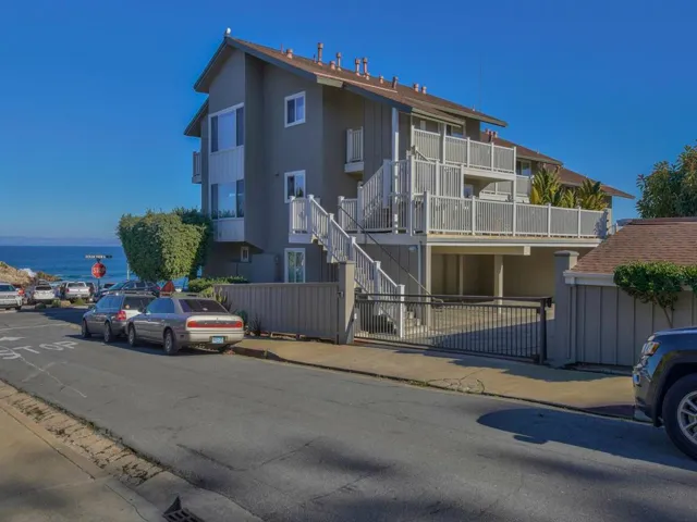 585 Ocean View Boulevard 1, Pacific Grove, California 93950