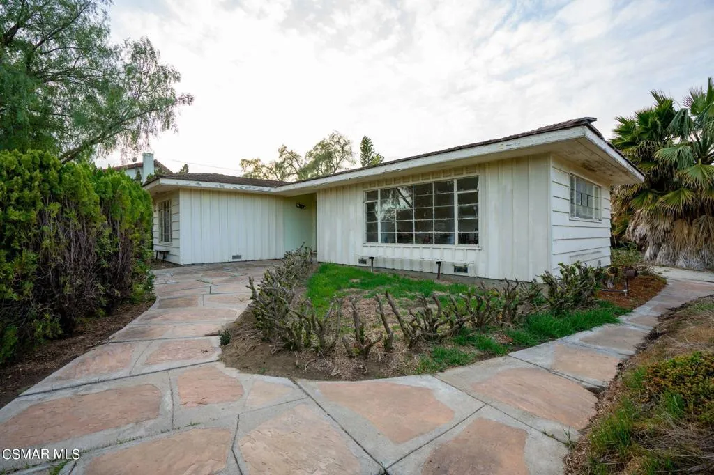 10901 Darling Road, Ventura, California 93004 home-pic-33
