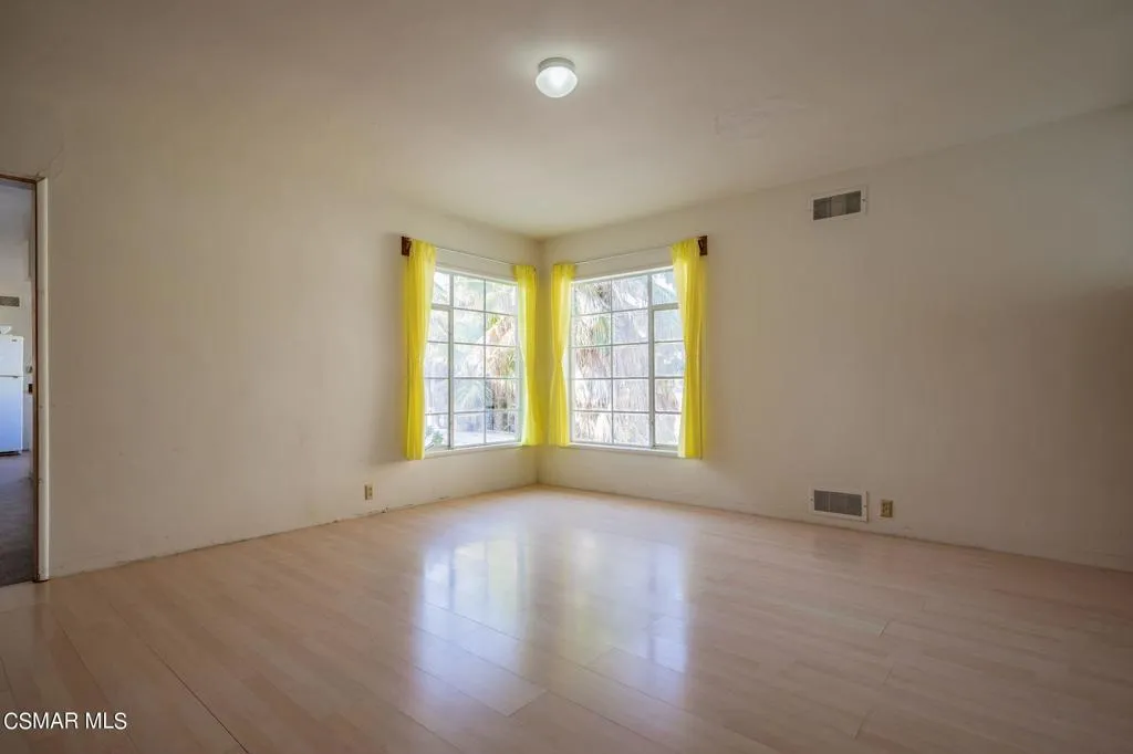 10901 Darling Road, Ventura, California 93004 home-pic-13