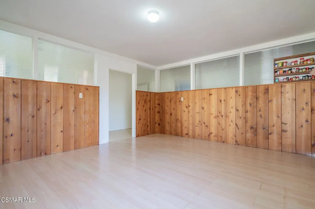 10901 Darling Road, Ventura, California 93004 home-pic-15