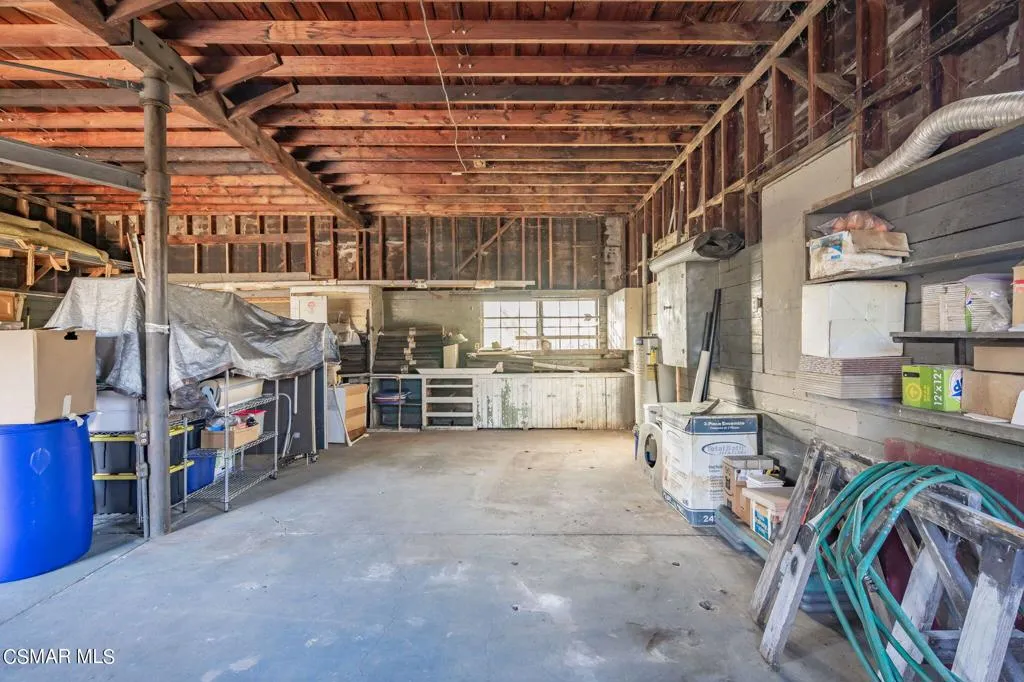10901 Darling Road, Ventura, California 93004 home-pic-43