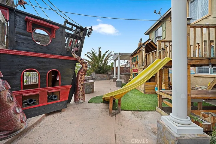 41007 Sunsprite Street, Lake Elsinore, California 92532