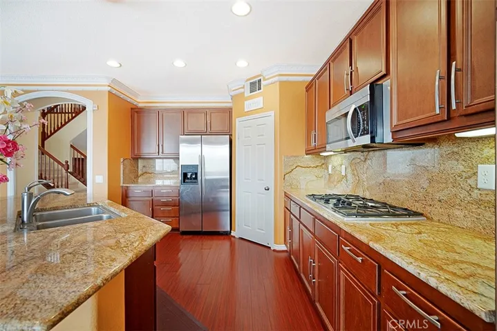 41007 Sunsprite Street, Lake Elsinore, California 92532