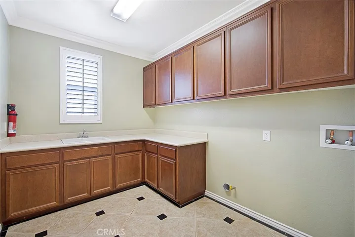 41007 Sunsprite Street, Lake Elsinore, California 92532