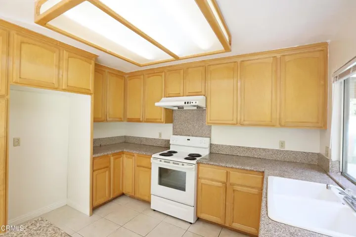 Kitchen 3
