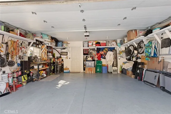 1302 Calgary Drive, Lake Arrowhead, California 92352