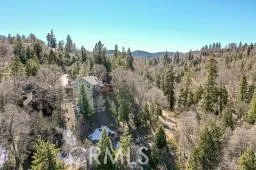 1302 Calgary Drive, Lake Arrowhead, California 92352