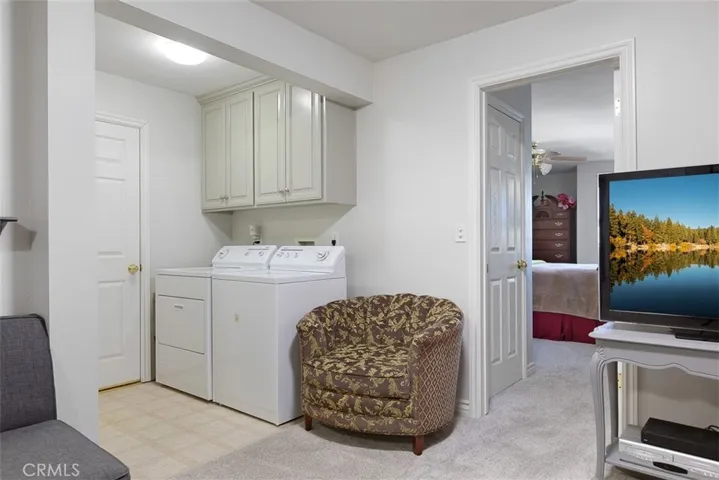 1302 Calgary Drive, Lake Arrowhead, California 92352