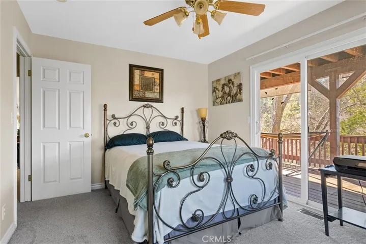 1302 Calgary Drive, Lake Arrowhead, California 92352