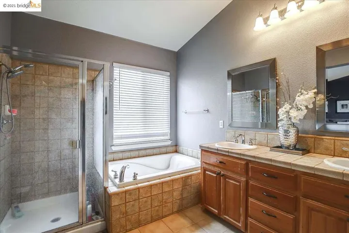 871 Mericrest St, Brentwood, California 94513