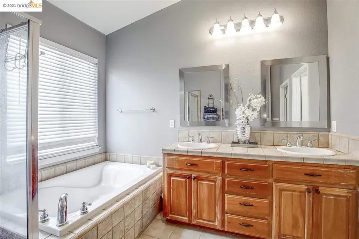 871 Mericrest St, Brentwood, California 94513
