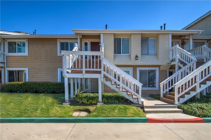 8892 #10 Katella Avenue 10, Anaheim, California 92804