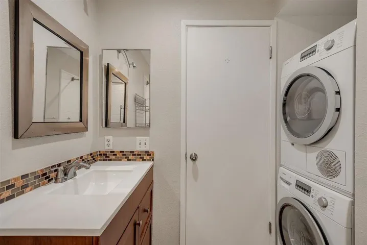 1665 Branham Park Court, San Jose, California 95118