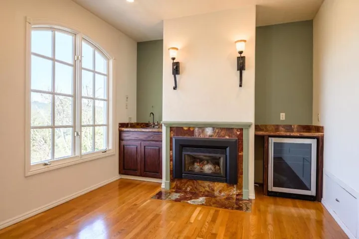 112 Sunset Terrace, Scotts Valley, California 95066