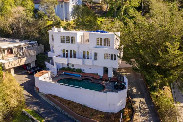 112 Sunset Terrace, Scotts Valley, California 95066