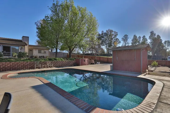 24934 Satusuma Court, Ramona, California 92065