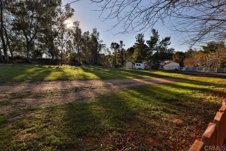 24934 Satusuma Court, Ramona, California 92065