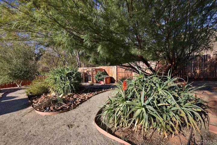 24934 Satusuma Court, Ramona, California 92065