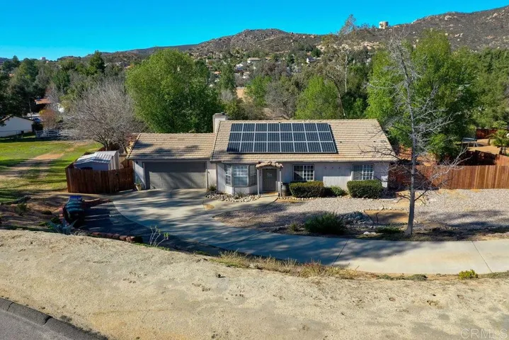 24934 Satusuma Court, Ramona, California 92065
