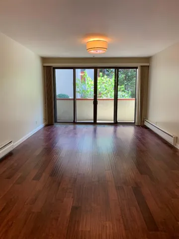 1435 Bellevue Avenue 104, Burlingame, California 94010
