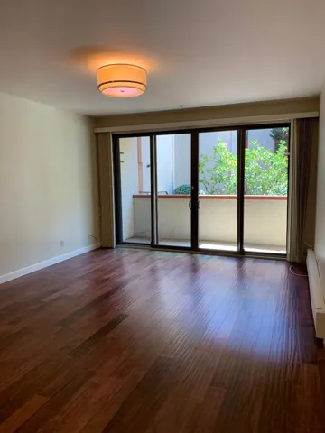 1435 Bellevue Avenue 104, Burlingame, California 94010