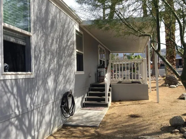 Back West Side of Deck