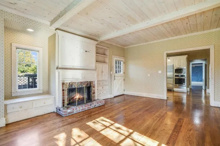 765 University Avenue, Palo Alto, California 94301