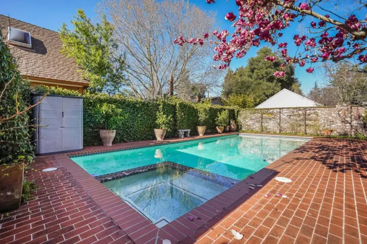 765 University Avenue, Palo Alto, California 94301