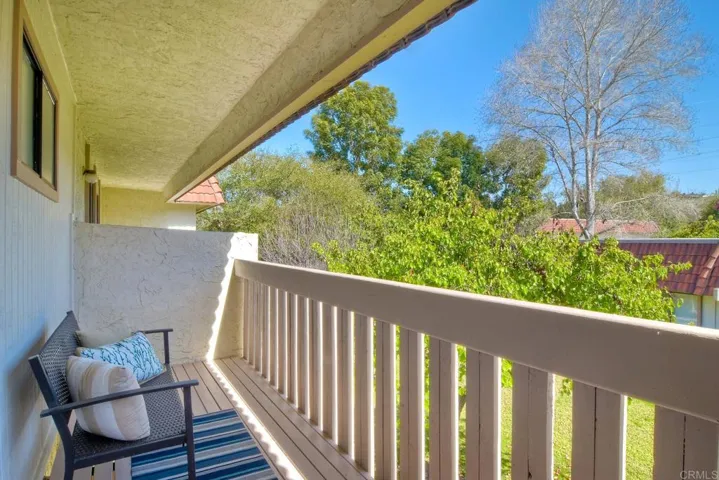 2743 Via Tulipan, Carlsbad, California 92010