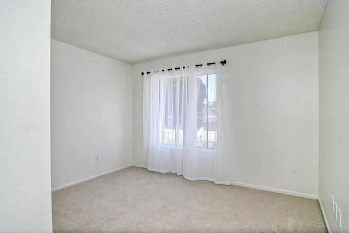2743 Via Tulipan, Carlsbad, California 92010